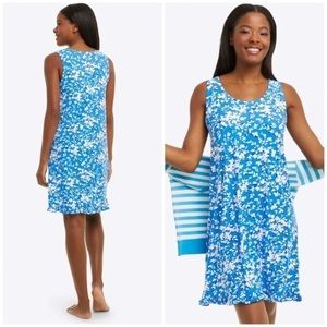 Draper James | blue white ruffle floral nightgown